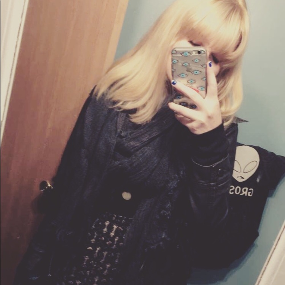 Meet your Posher, Ayleen